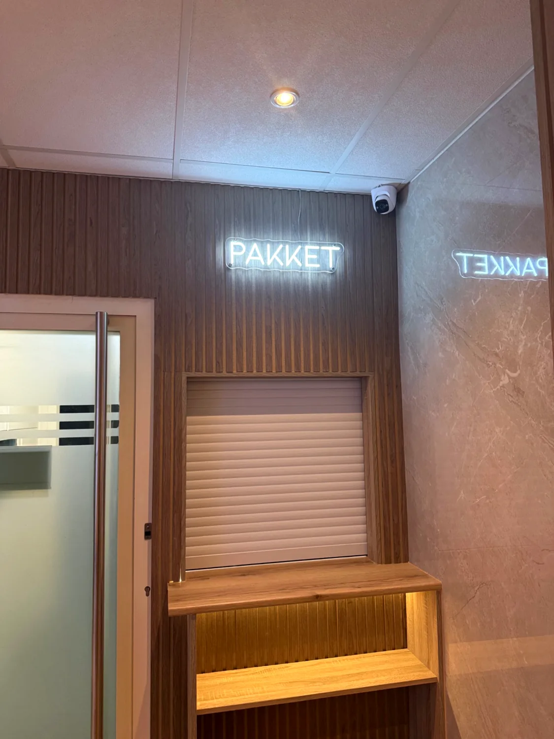 Pakketbalie in de winkel